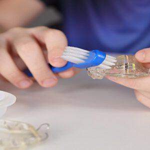 czyszczenie aparatu ortodontycznego